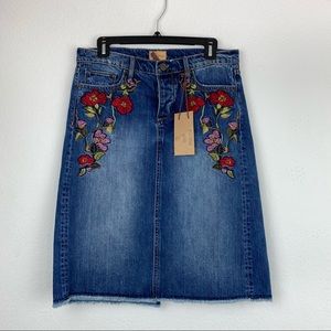 NWT Driftwood Sophia Denim Skirt Embroidered SZ28